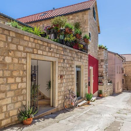 Mike Lägenhet Makarska Exteriör bild