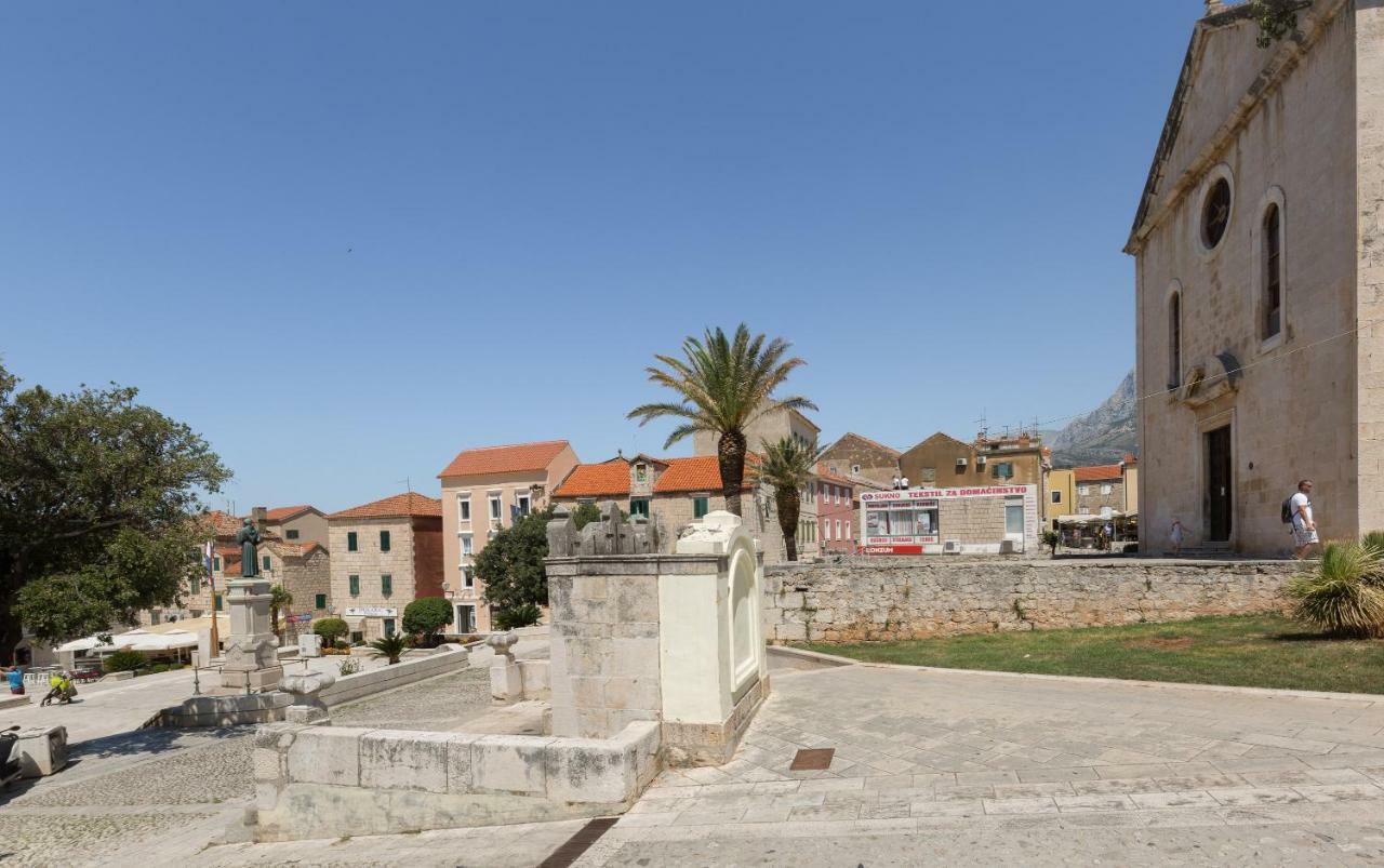 Mike Lägenhet Makarska Exteriör bild
